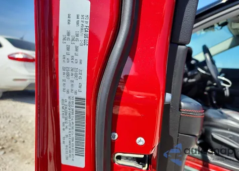 2019 Jeep Compass Trailhawk z USA, uszkodzony, nr VIN 3C4NJDDB4KT686152